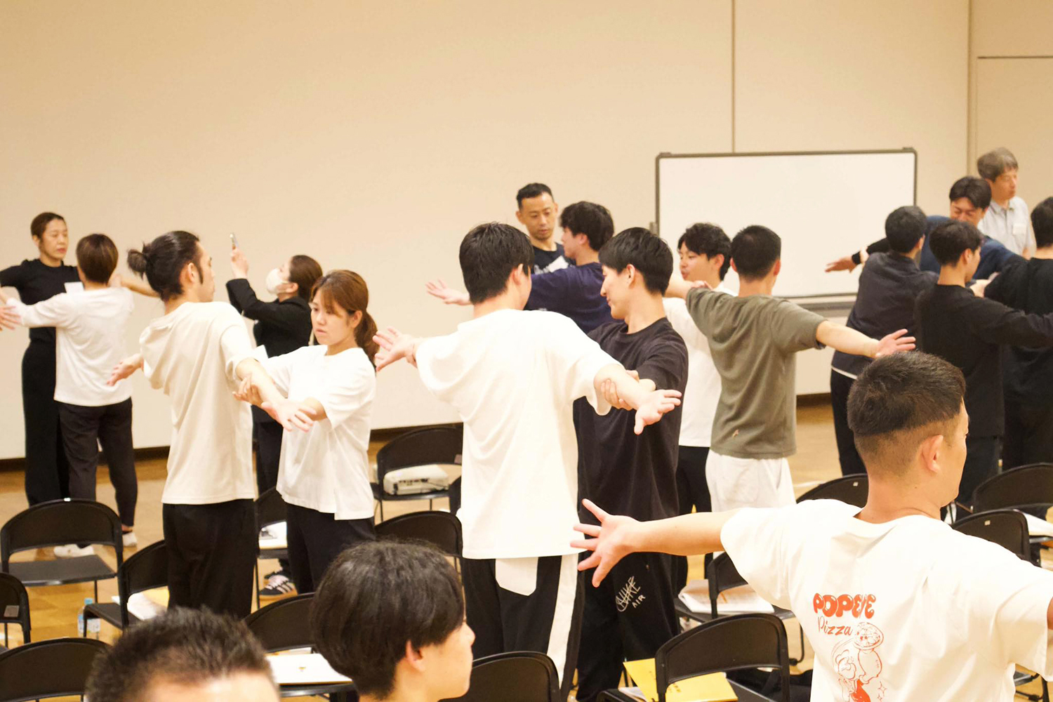 セミナーでの手技練習の様子